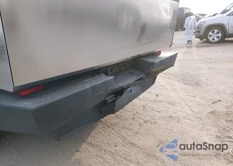 2025 Tesla Cybertruck All-Wheel Drive from USA, damaged, VIN 7G2CEHED2SA079243